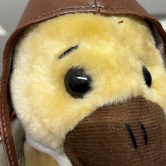 Caterkids Hawaii Aviator Duck Plush Stuffed Animal Yellow Brown 10" - Picture 7 of 9